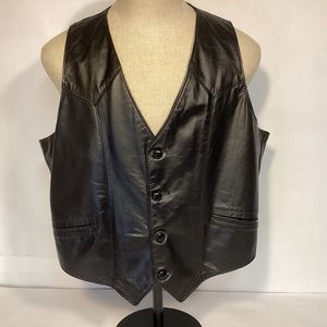 Black Leather Classic Biker Western Vest Howards Exclusive Leathers Mens size 50